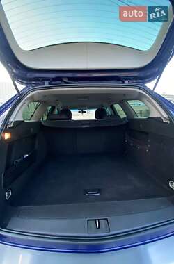 Универсал Opel Astra 2012 в 