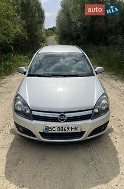 Универсал Opel Astra 2006 в 