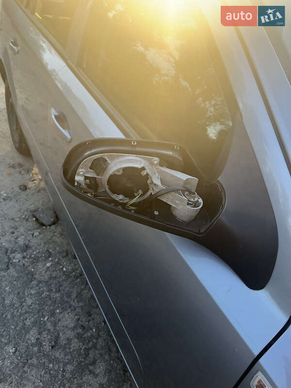 Універсал Opel Astra 2007 в Дніпрі