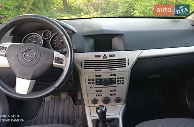 Универсал Opel Astra 2008 в 