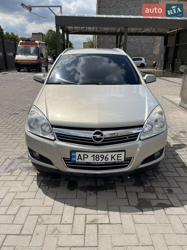 Opel Astra 2008 Opel Astra 2008