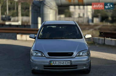 Хетчбек Opel Astra 2000 в Києві
