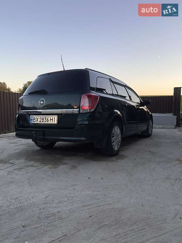 Универсал Opel Astra 2004 в Хмельницком