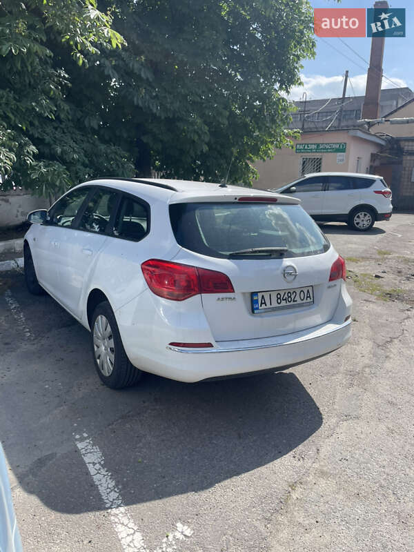 Opel Astra 2015