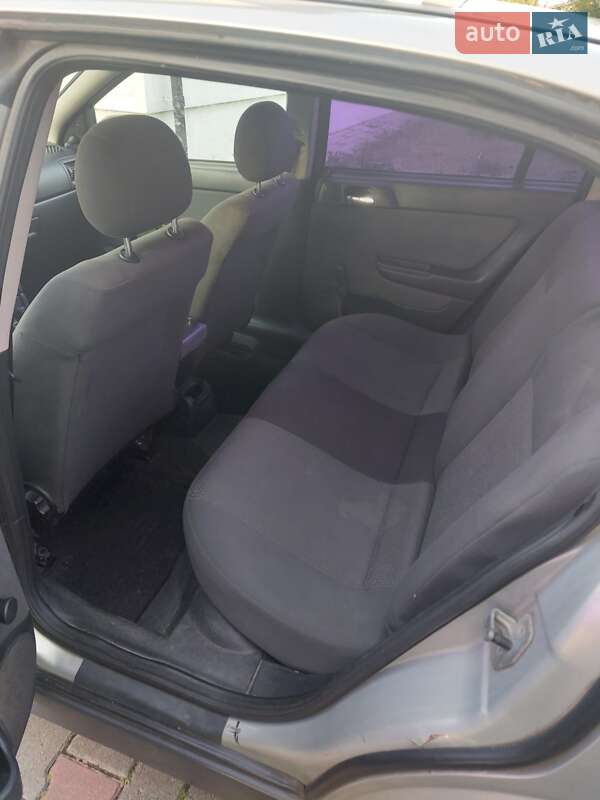 Седан Opel Astra 2006 в Жовкві фото 13 Седан Opel Astra 2006 в Жовкві