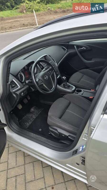 Универсал Opel Astra 2015 в Житомире фото 6 Универсал Opel Astra 2015 в Житомире