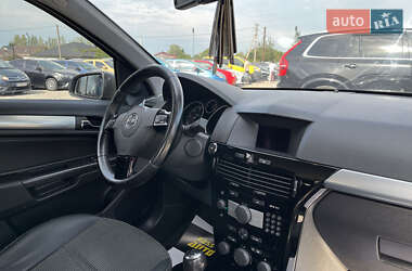 Универсал Opel Astra 2009 в 