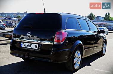 Универсал Opel Astra 2006 в 