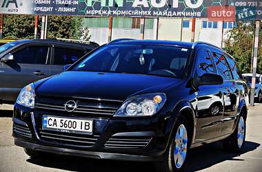 Универсал Opel Astra 2006 в Черкассах