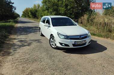 Универсал Opel Astra 2011 в Тульчине