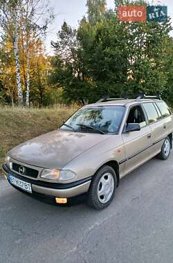 Универсал Opel Astra 1997 в Сновске