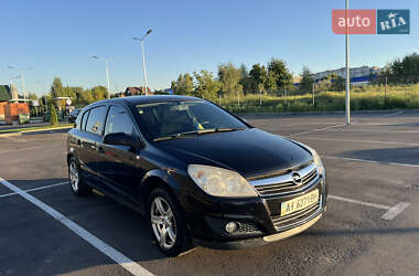 Хэтчбек Opel Astra 2007 в Киеве