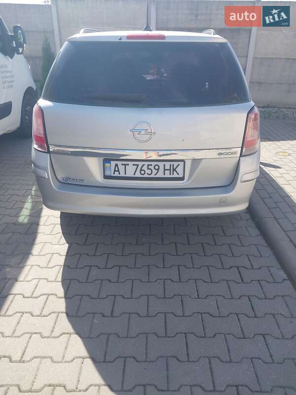 Универсал Opel Astra 2009 в Рожнятове