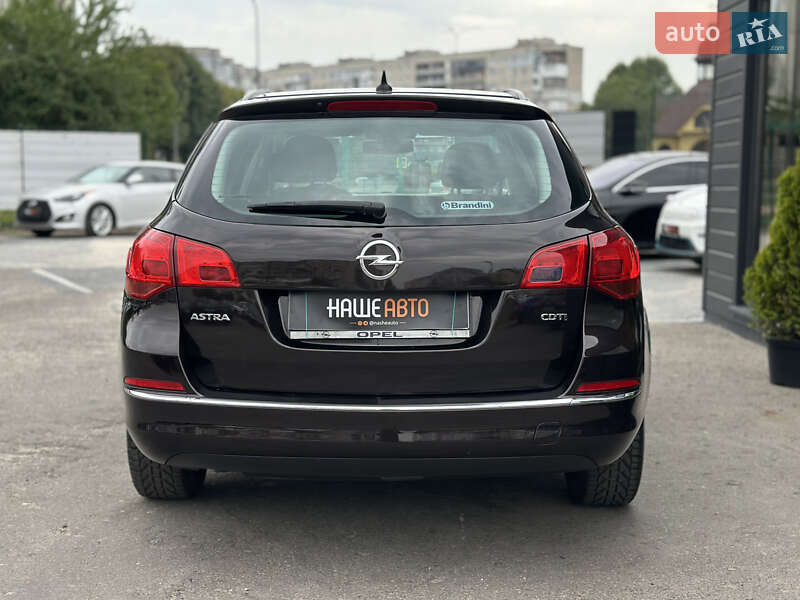 Универсал Opel Astra 2014 в Шептицькому