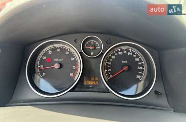 Универсал Opel Astra 2009 в 