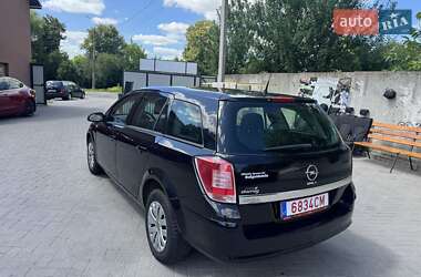 Универсал Opel Astra 2009 в 