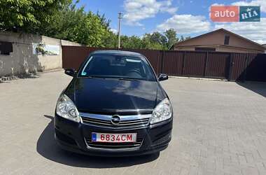 Универсал Opel Astra 2009 в 