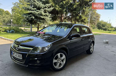 Хэтчбек Opel Astra 2009 в Умани