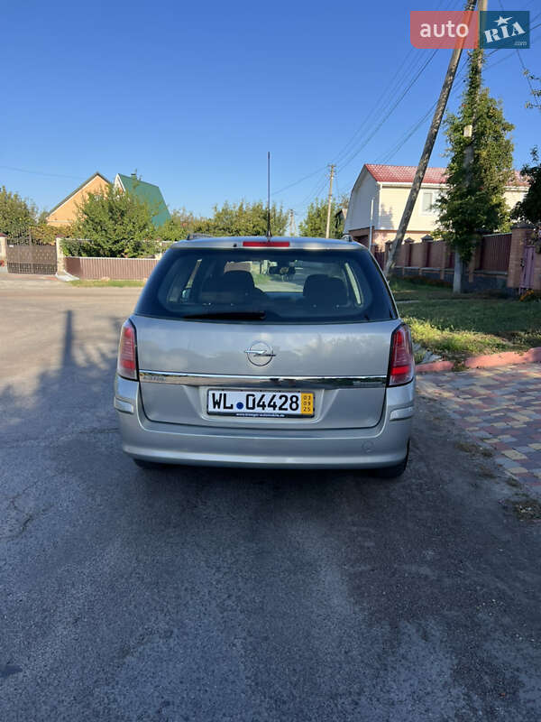 Универсал Opel Astra 2006 в Белой Церкви