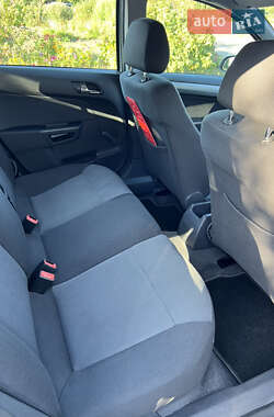Универсал Opel Astra 2006 в 