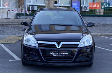 Универсал Opel Astra 2007 в 