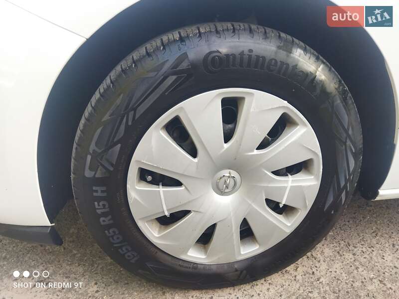 Универсал Opel Astra 2018 в Золочеве