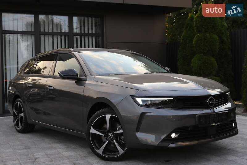 Opel Astra 2025