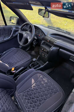 Кабриолет Opel Astra 1993 в 
