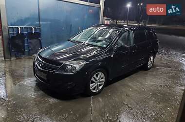 Універсал Opel Astra 2008 в Дніпрі