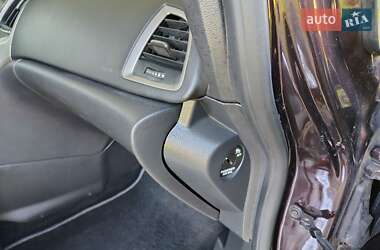 Хетчбек Opel Astra 2013 в 