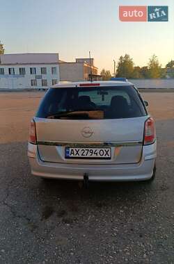 Универсал Opel Astra 2007 в 