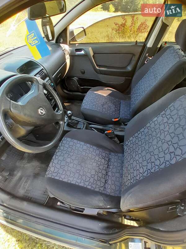 Седан Opel Astra 2004 в Ланівці фото 6 Седан Opel Astra 2004 в Ланівці