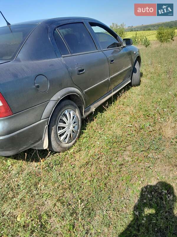 Седан Opel Astra 2004 в Ланівці фото 10 Седан Opel Astra 2004 в Ланівці