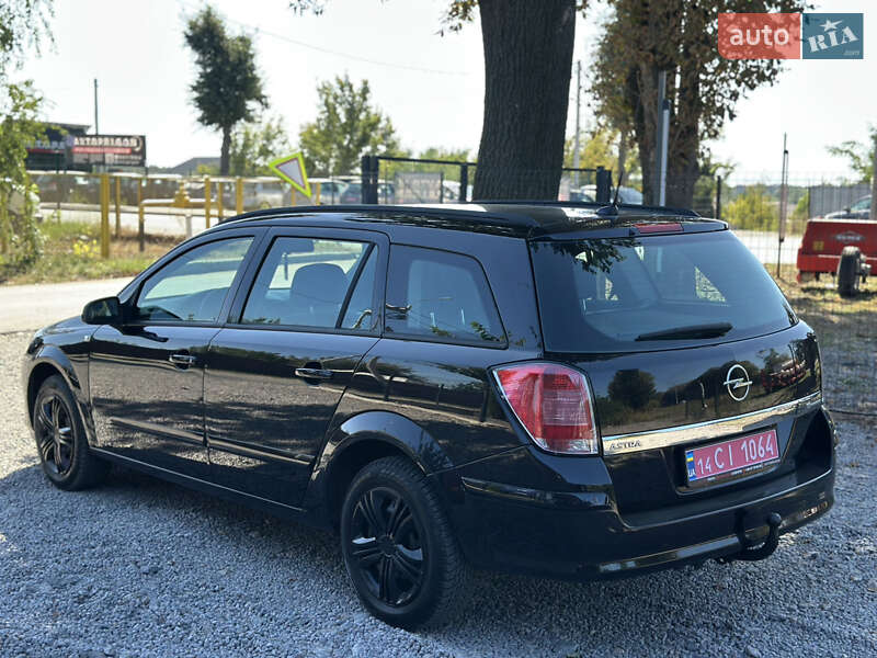 Универсал Opel Astra 2006 в Виннице
