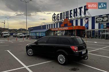 Универсал Opel Astra 2005 в 