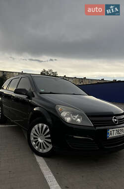 Универсал Opel Astra 2005 в 