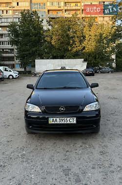 Седан Opel Astra 2007 в 
