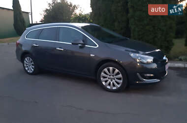 Универсал Opel Astra 2016 в 