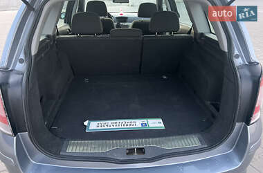 Универсал Opel Astra 2008 в Рожище
