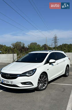 Универсал Opel Astra 2017 в Ирпене
