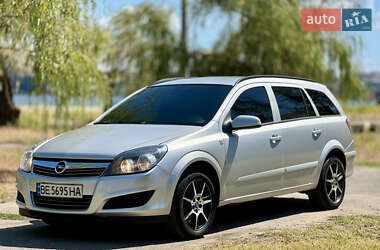 Универсал Opel Astra 2008 в Николаеве