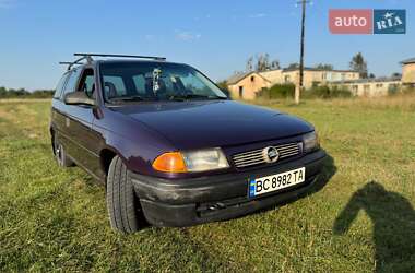 Универсал Opel Astra 1995 в 