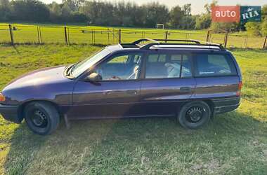 Универсал Opel Astra 1995 в 