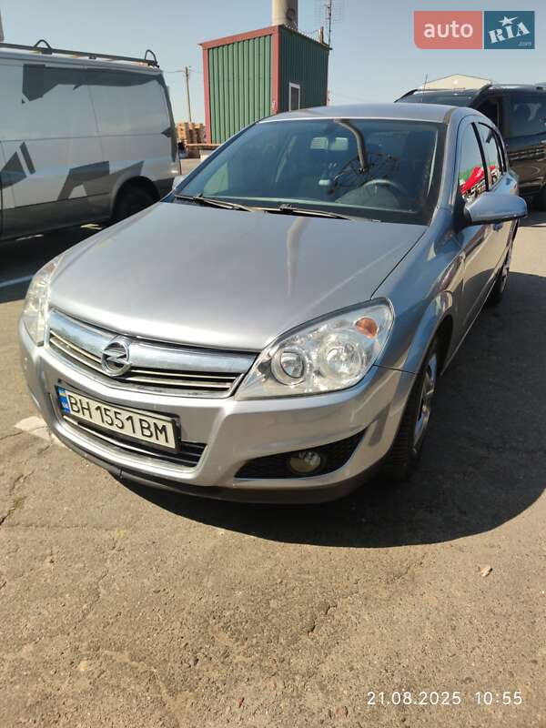 Opel Astra 2007