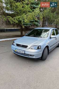 Седан Opel Astra 2004 в Желтых Водах