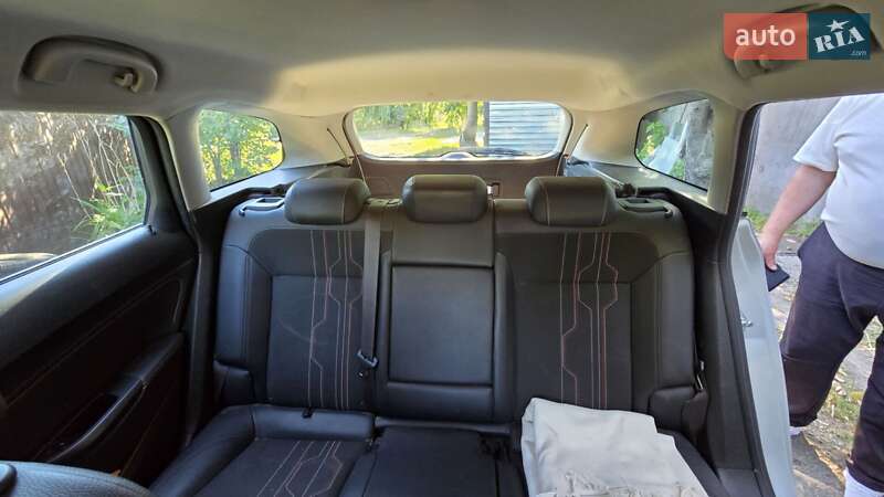 Універсал Opel Astra 2012 в Борисполі