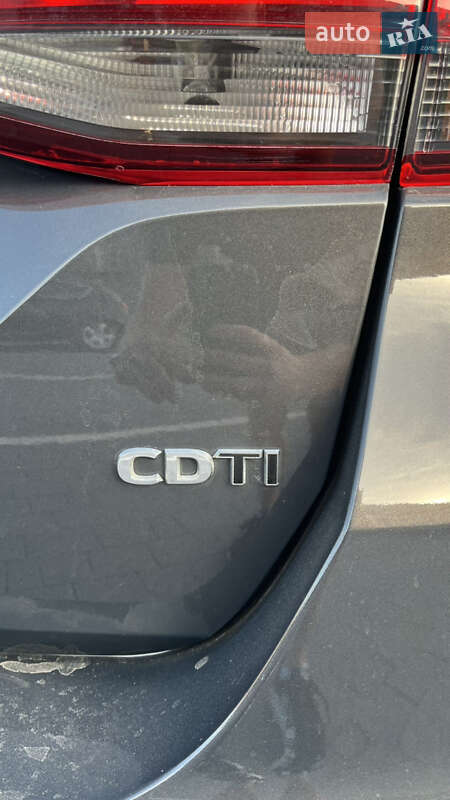 Універсал Opel Astra 2016 в Львові