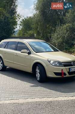 Универсал Opel Astra 2004 в Львове