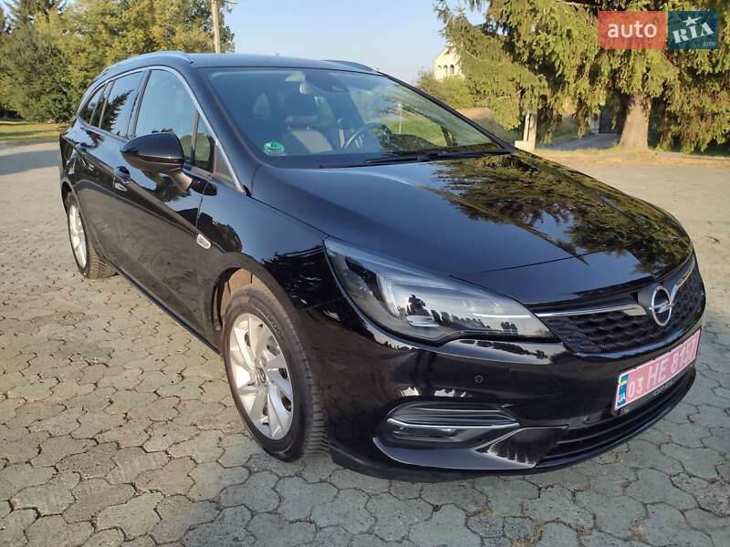 Универсал Opel Astra 2022 в Дубно