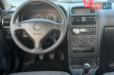 Седан Opel Astra 2007 в 